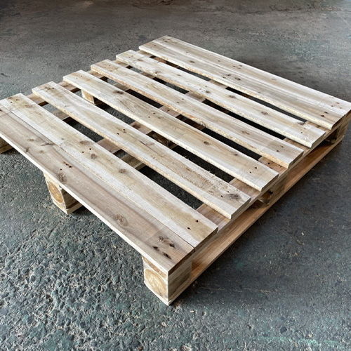 Pallet Gỗ 4 Hướng Nâng